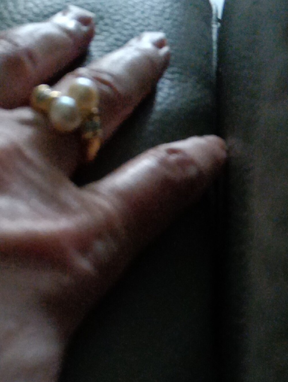 14k Gold Pearl Accent Ring - Elegant Women's Jewelry - Picture 2 of 2